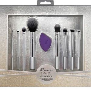 NIB Real Techniques Disco Glam Silver Makeup Set